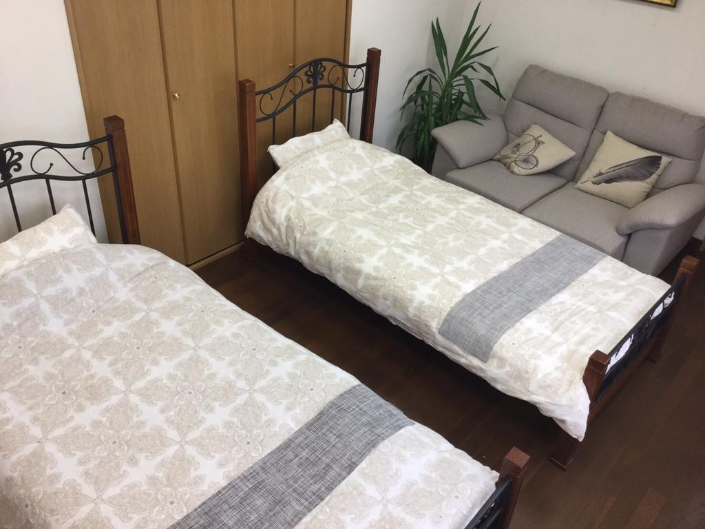 Guesthouse Kimiko Kasagicho Bagian luar foto